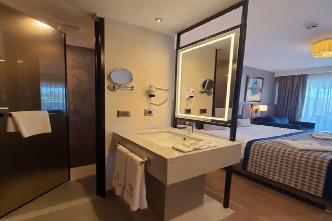 Sunthalia Hotels And Resorts Antalya Bagian luar foto